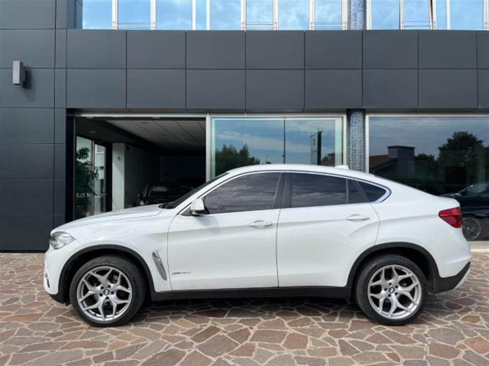 X6 X6 xDrive30d 258cv Moto