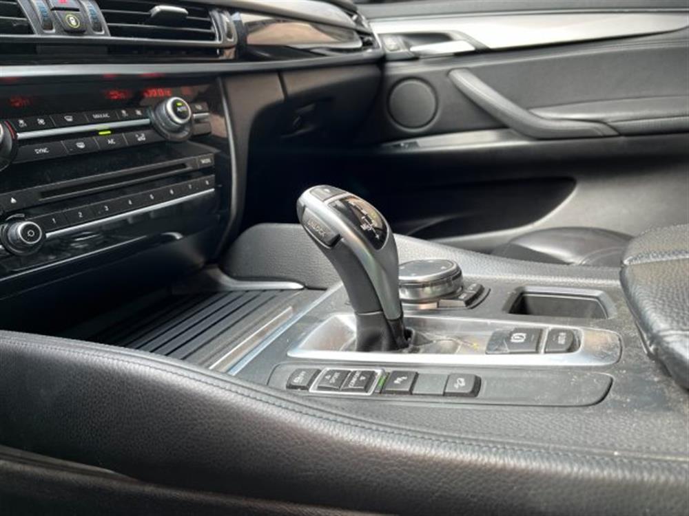 X6 X6 xDrive30d 258cv Moto