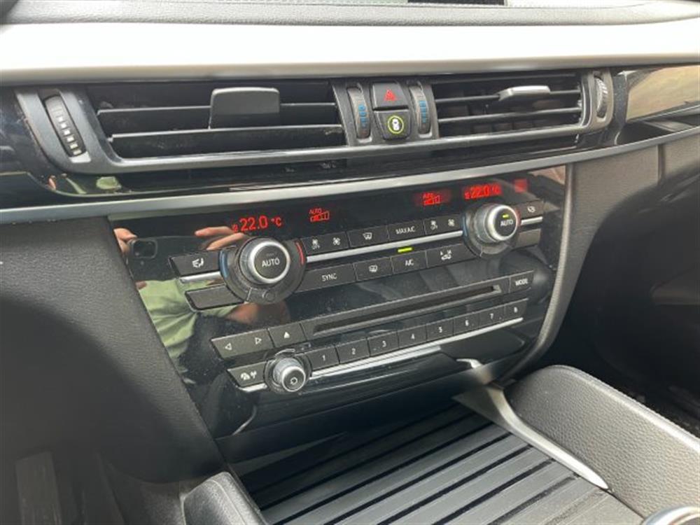 X6 X6 xDrive30d 258cv Moto
