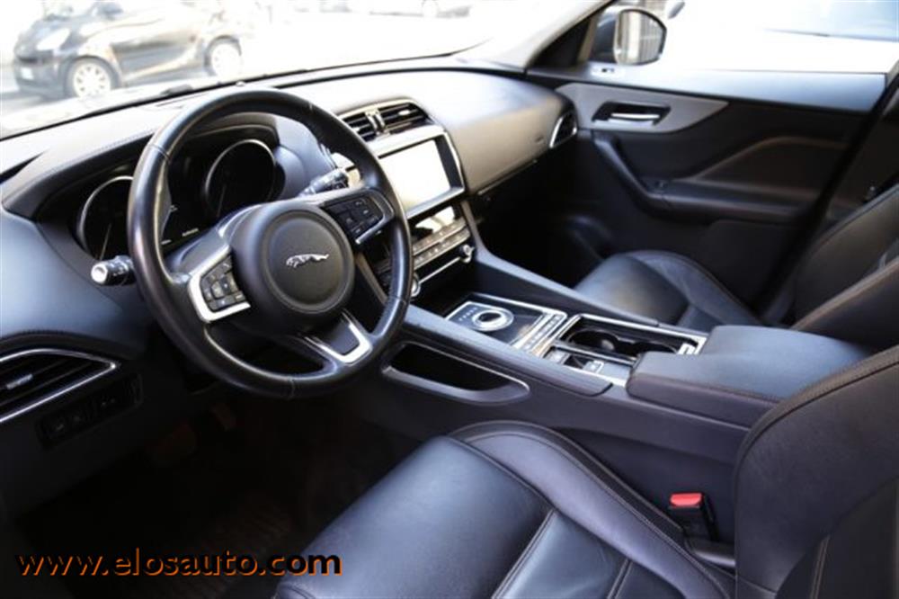 F-Pace F-Pace 2.0 D 180 CV AWD aut