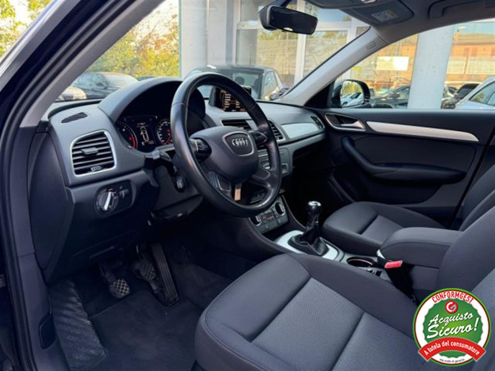 Q3 Q3 2.0 TDI 120 CV Busin