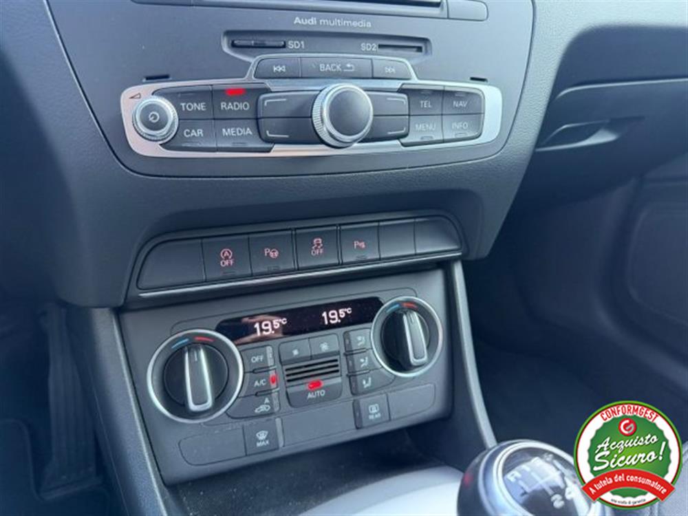 Q3 Q3 2.0 TDI 120 CV Busin