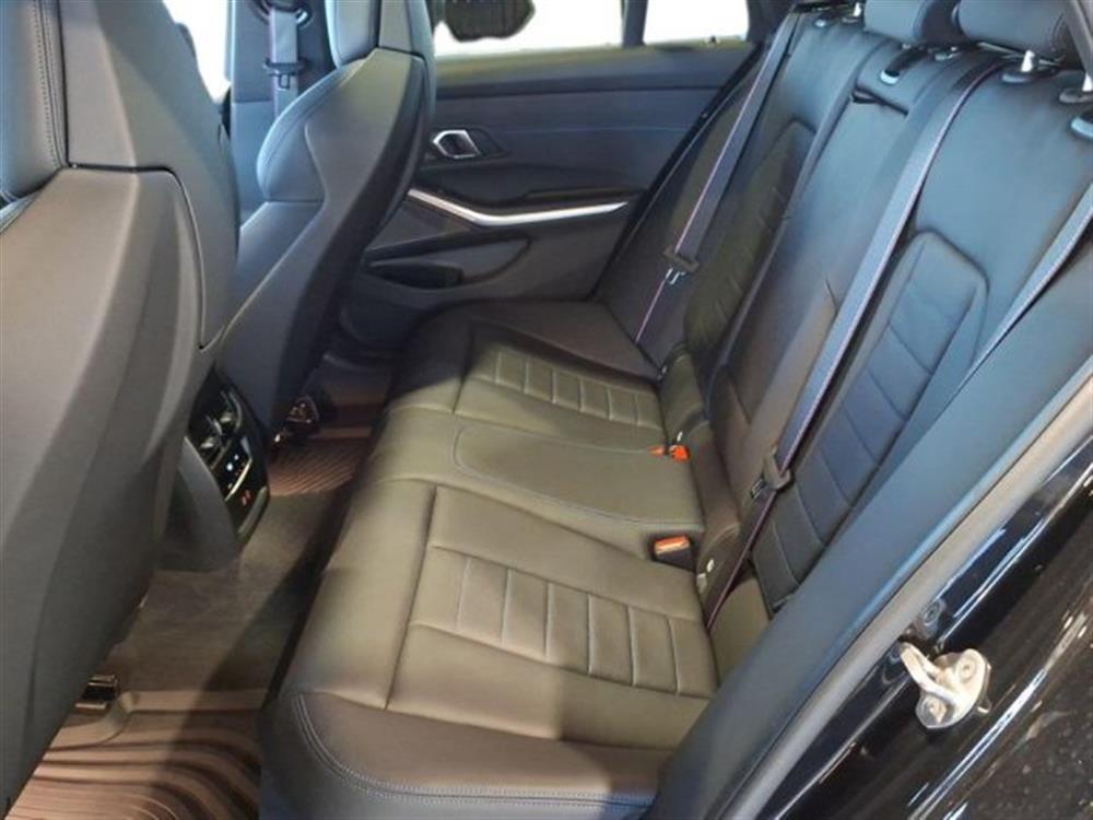 320 320 d 48V xDrive Touring