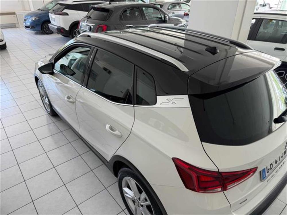 Arona Arona 1.0 TGI FR