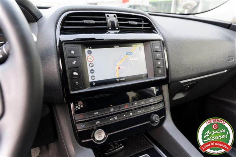 F-Pace F-Pace 2.0 D 180 CV AWD aut