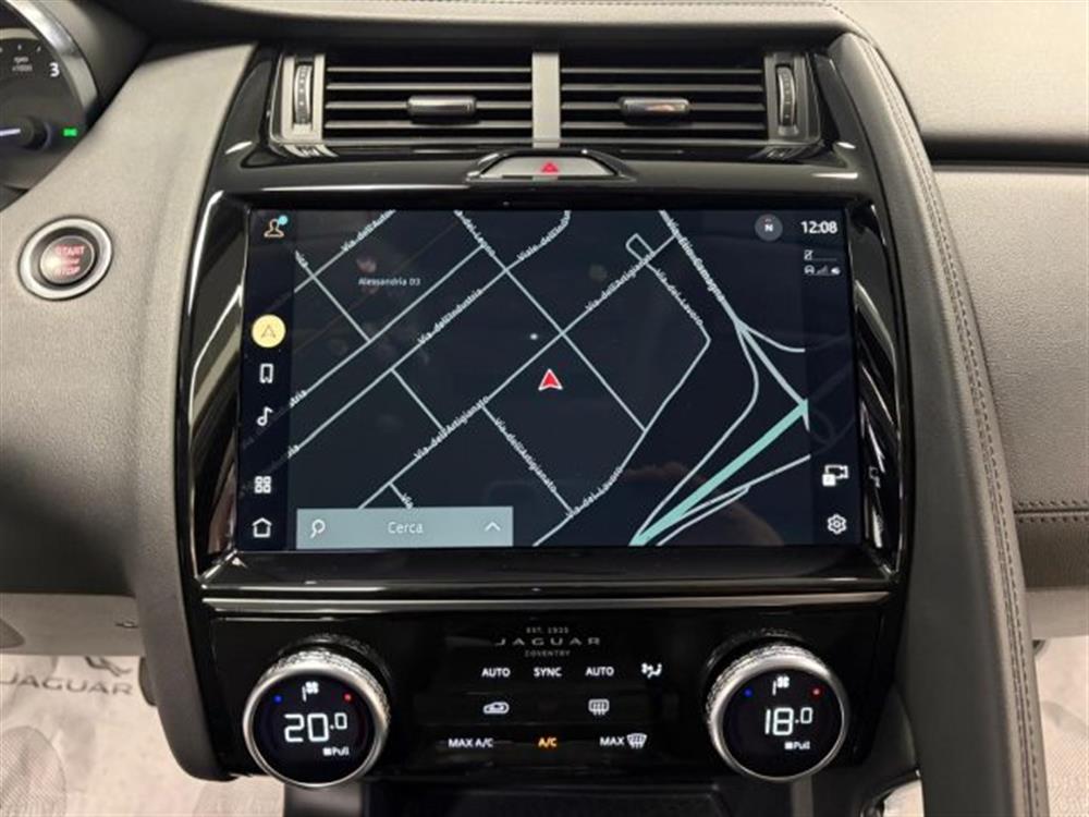 E-Pace E-Pace 2.0 ibrido/diesel 1