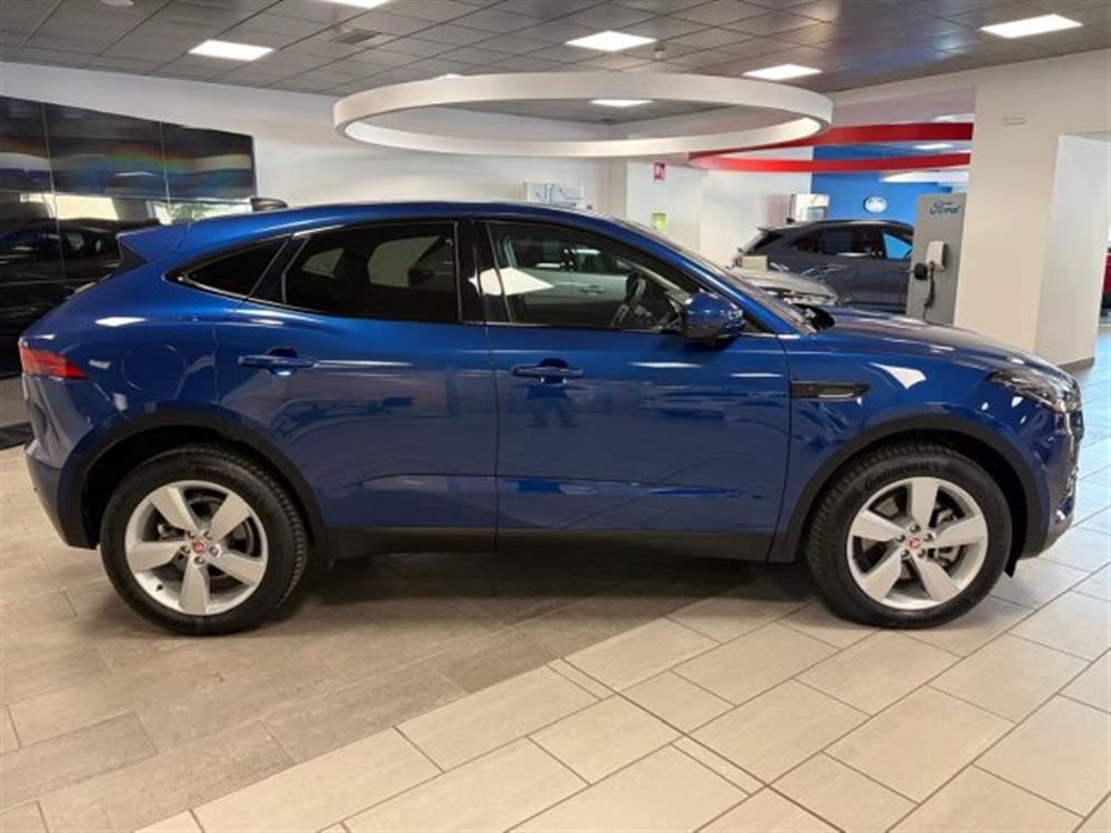 E-Pace E-Pace 2.0 ibrido/diesel 1