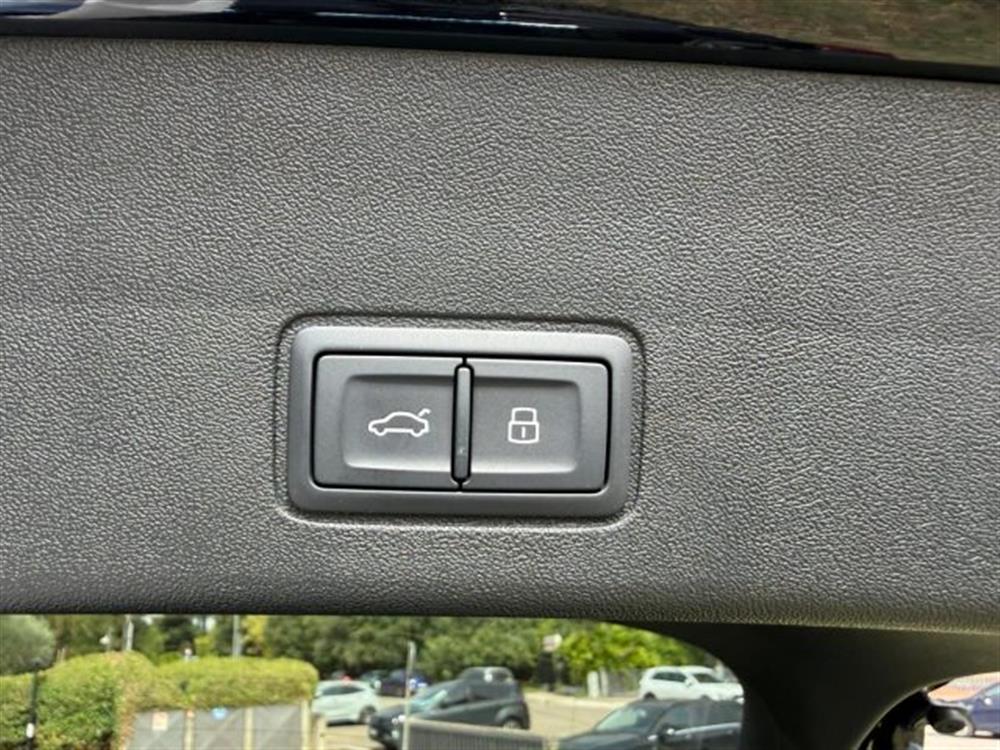 Q3 Q3 SPB TDI 110 kW S tro
