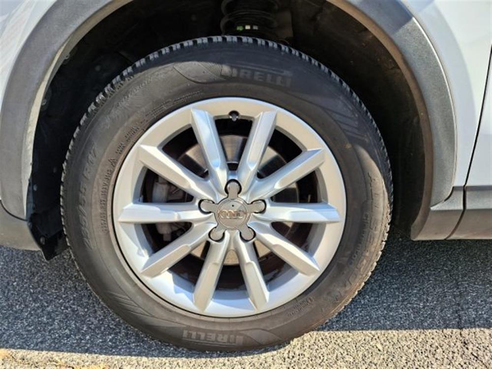 Q3 Q3 2.0 TDI 150 CV Desig