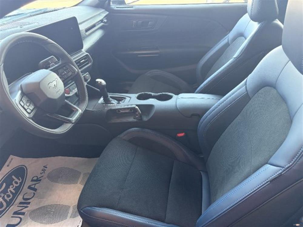 Mustang Mustang DARK HORSE 5.0V8 453