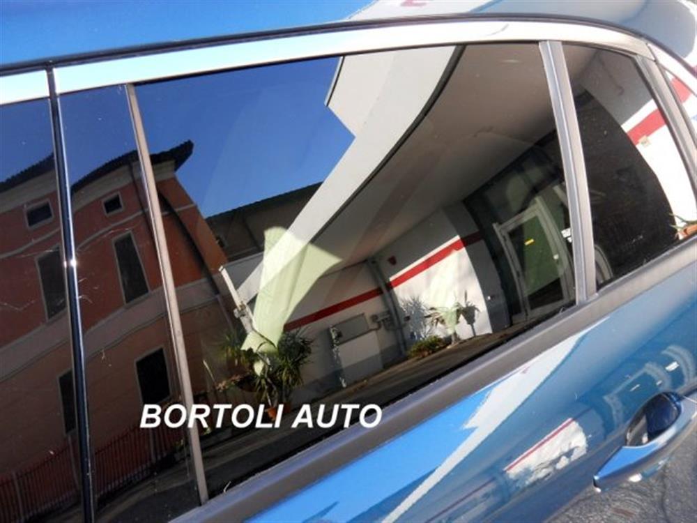 600 600 HYBRID 100cv 15.000