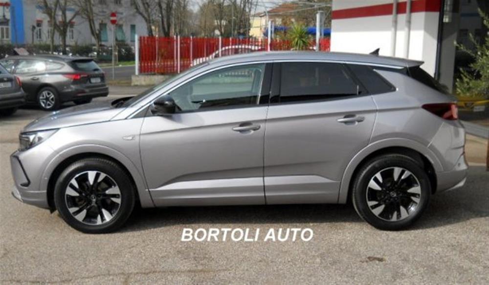 Grandland Grandland 1.5 D 45.000 KM AT8