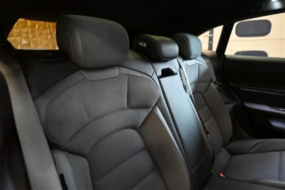 Taycan Taycan 4S SPORT TURISMO CHR