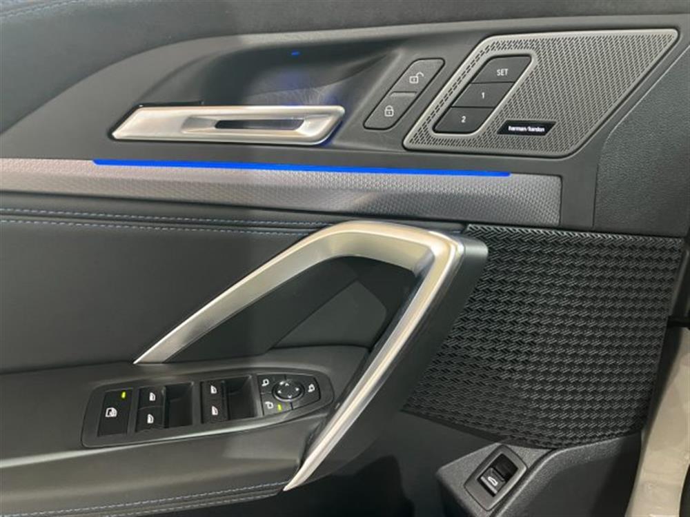 X1 X1 sDrive 18i Msport