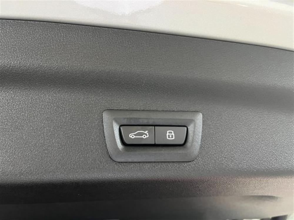 X1 X1 sDrive 18i Msport