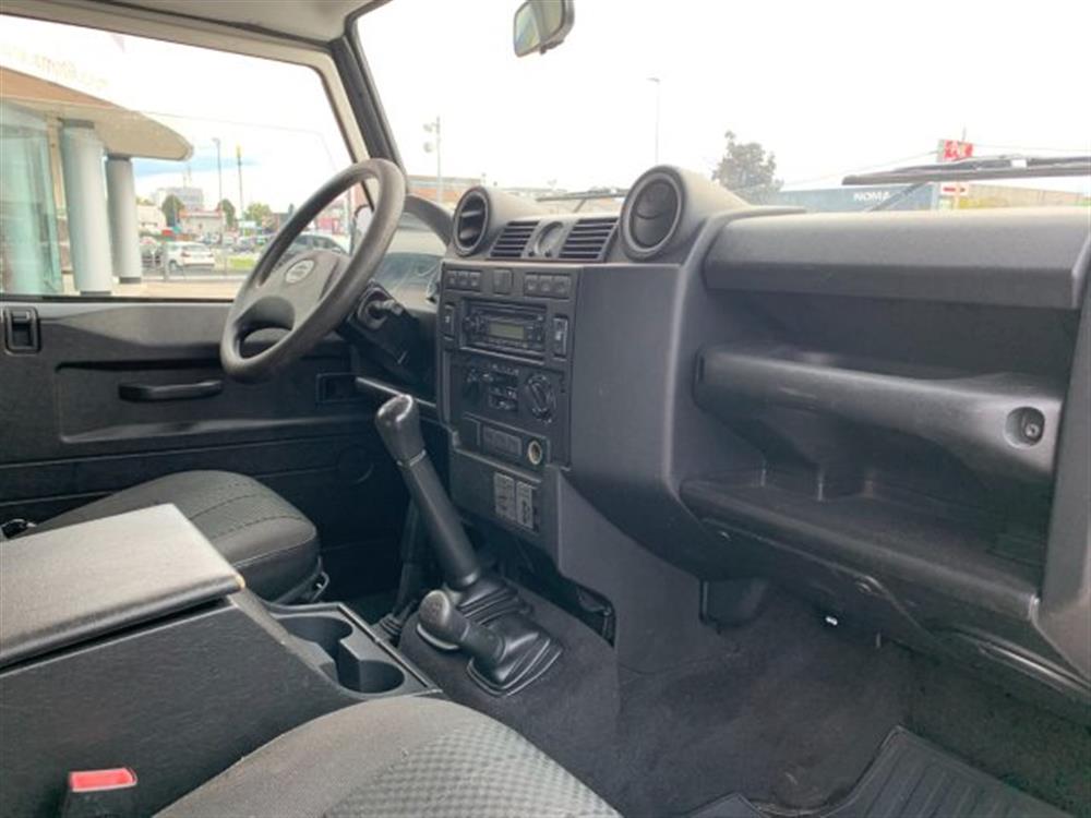 Defender Defender 110 2.4 TD4 Hard Top