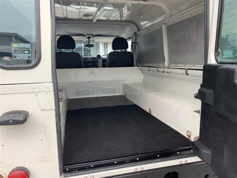 Defender Defender 110 2.4 TD4 Hard Top