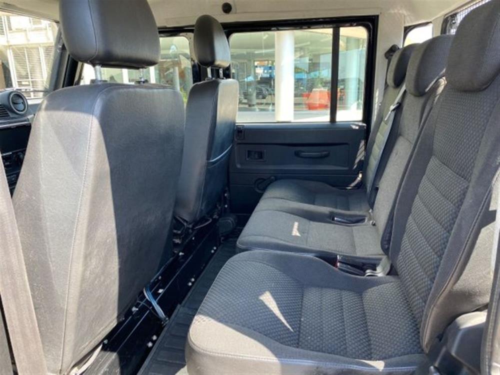 Defender Defender 130 2.4 TD4 CrewCab