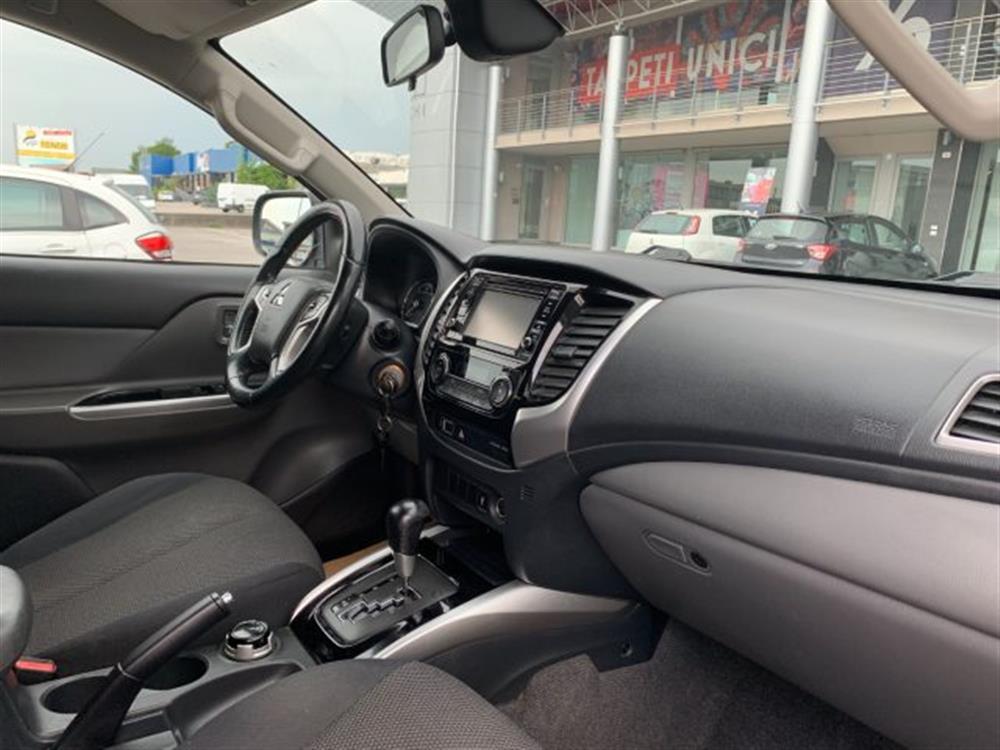 L200 L200 2.4 DI-D/181CV Doubl