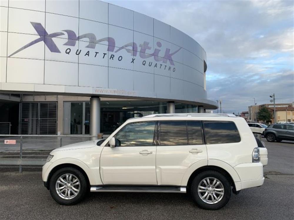 Pajero Pajero 3.2 DI-D 16V aut. In