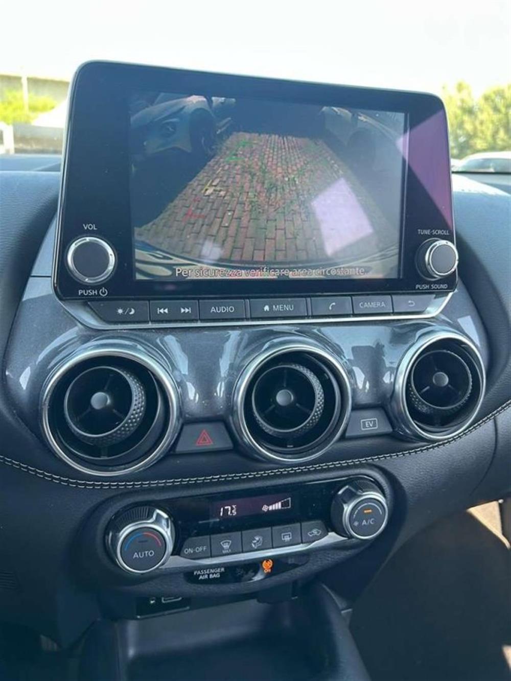 Juke Juke 1.6 hev N-Connecta