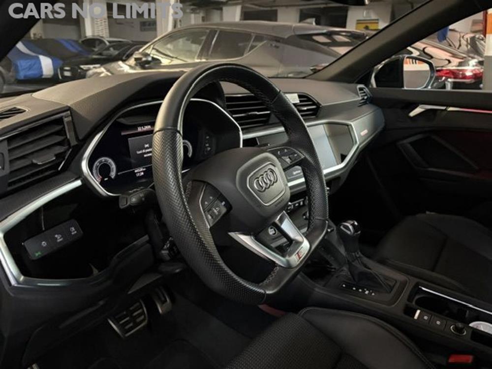 Q3 Q3 40 TDI quattro S tro