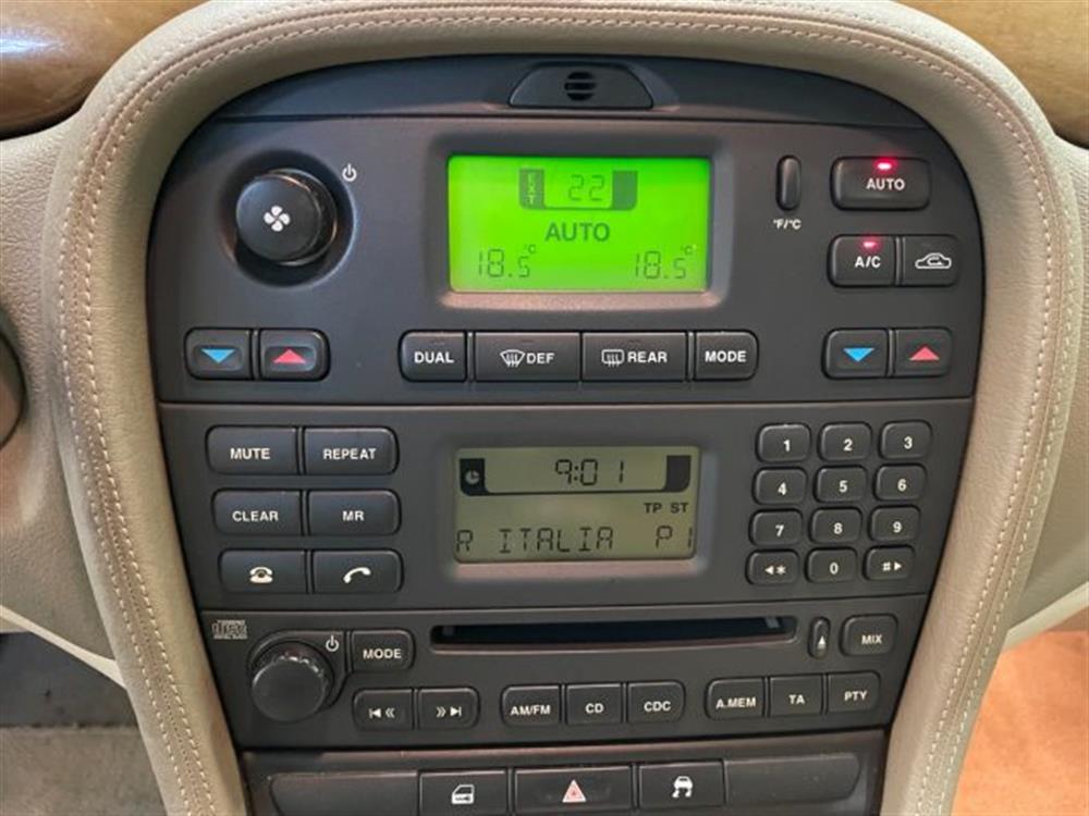 S-Type S-Type 2.5 V6 5P Manuale *