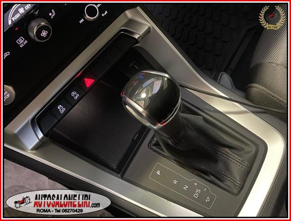Q3 Q3 2.0 TDI 150 CV S tro