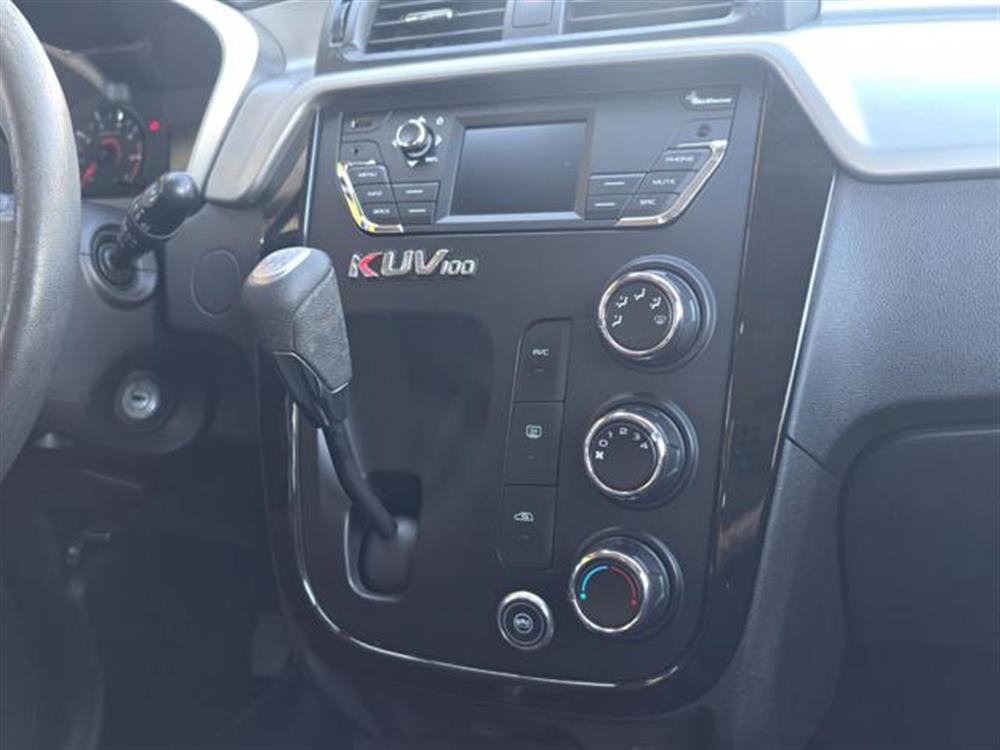 KUV100 KUV100 1.2 VVT M-Bifuel(GPL