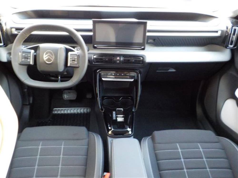 C3 C3 1.2 Hybrid 110 e-DCT