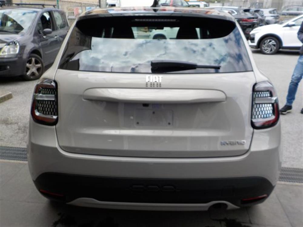 600 600 1.2 Hybrid MHEV POP