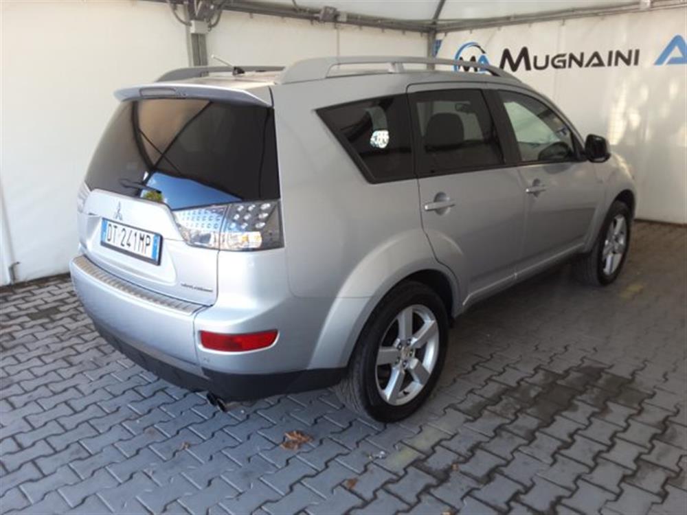 Outlander Outlander 2.0 DI-D 140cv Insty