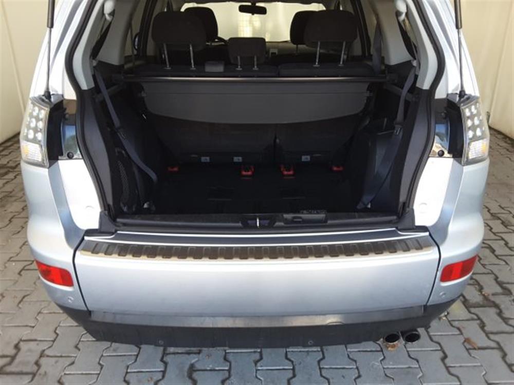 Outlander Outlander 2.0 DI-D 140cv Insty