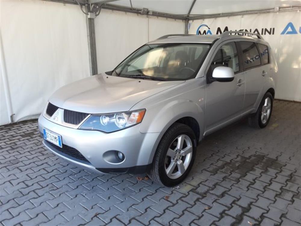 Outlander Outlander 2.0 DI-D 140cv Insty