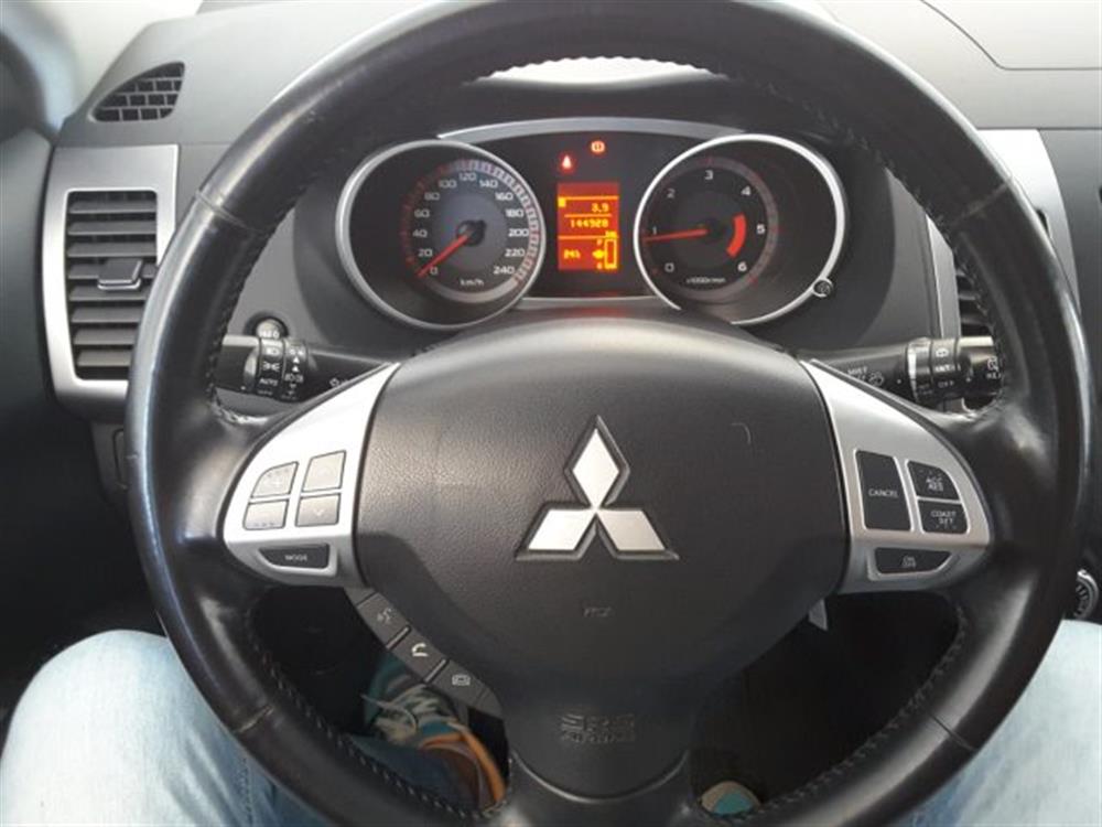 Outlander Outlander 2.0 DI-D 140cv Insty
