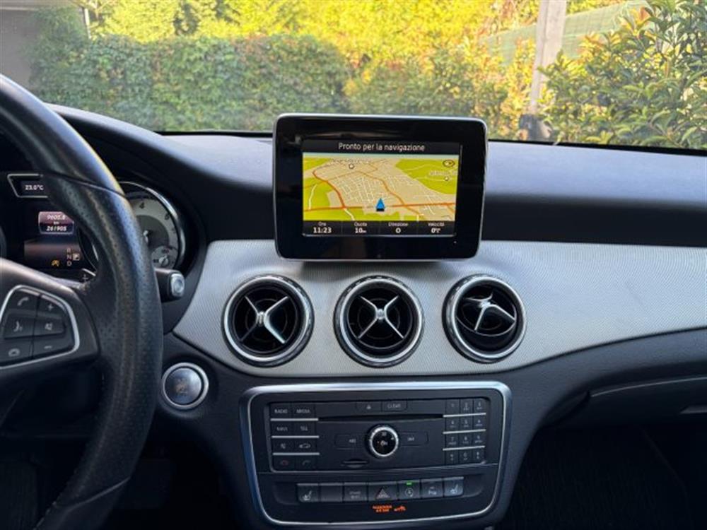 GLA 200 GLA 200 d Automatic Sport 13