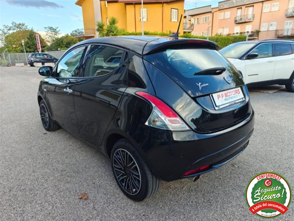 Ypsilon Ypsilon 1.0 FireFly 5 porte