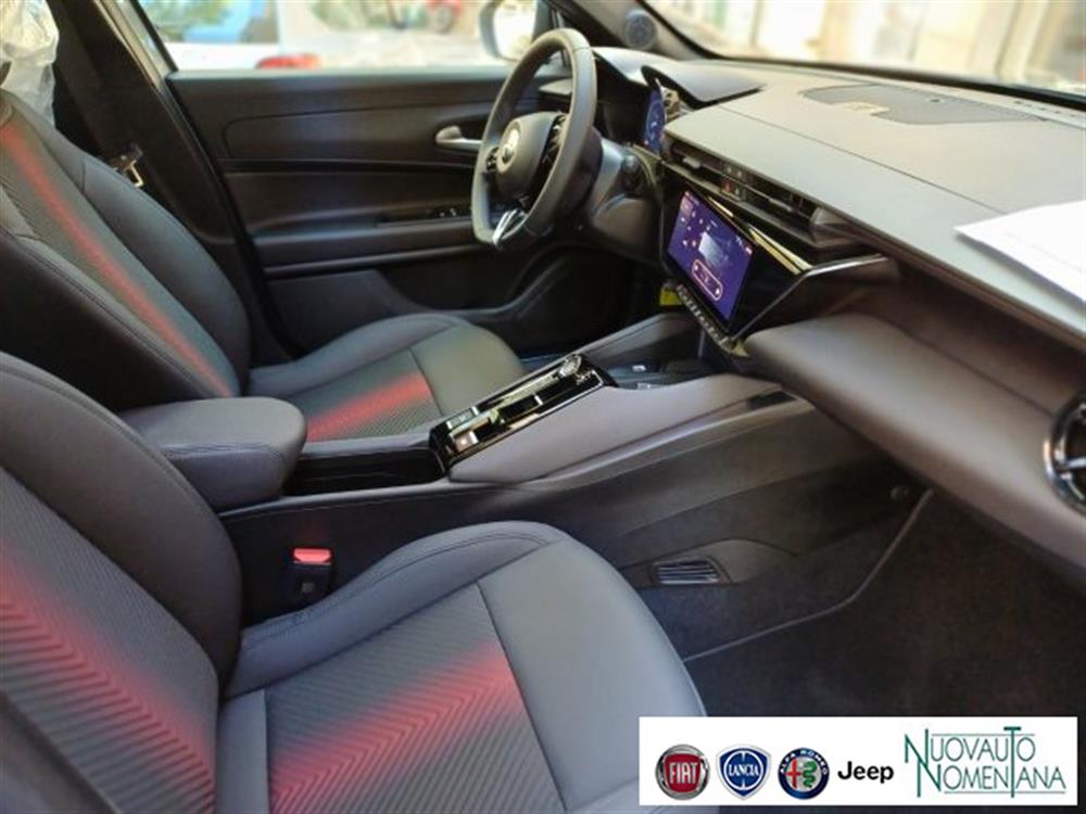 Junior Junior 1.2 ibrida Ti 145cv