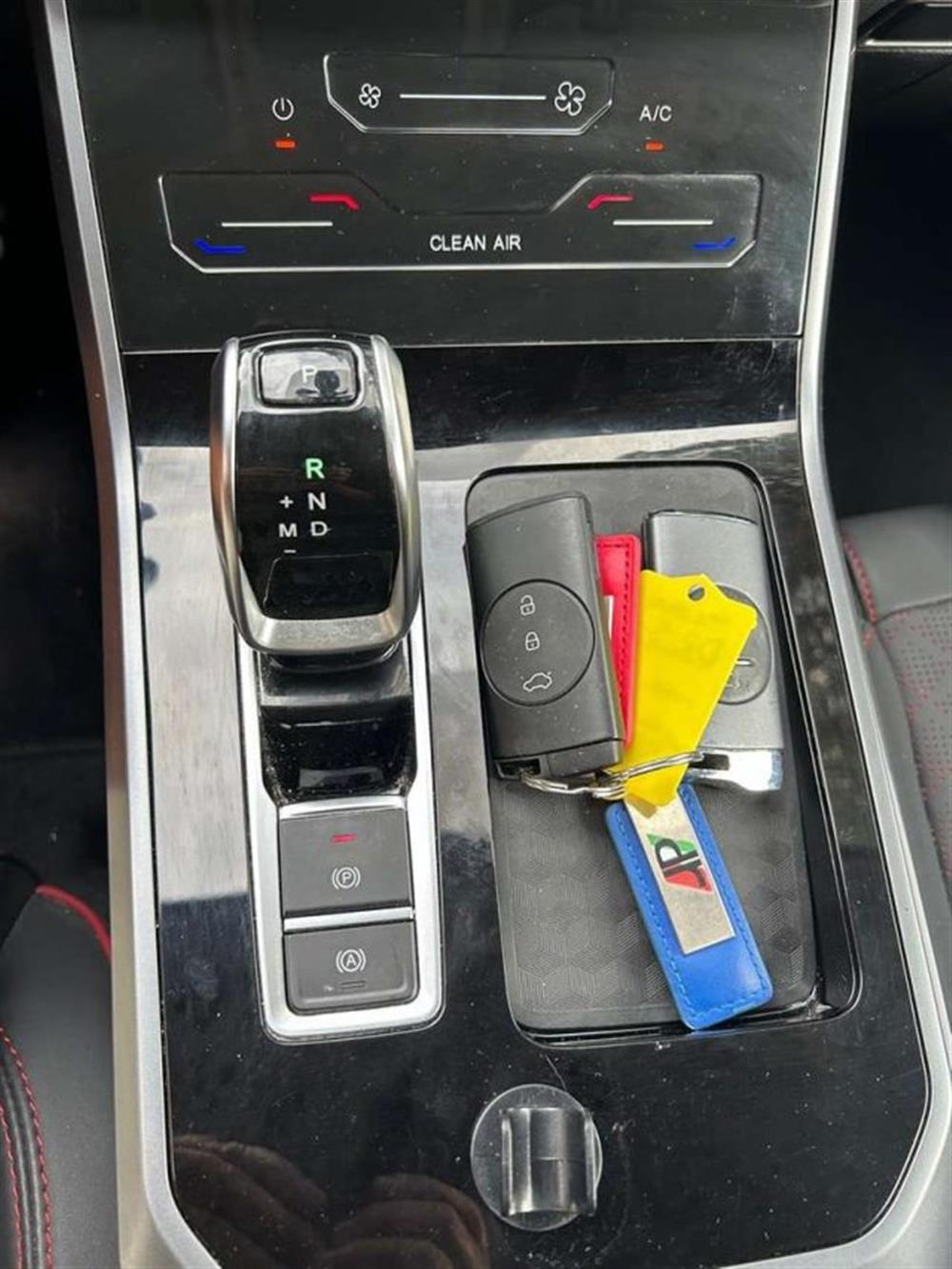 OTHERS-ANDERE OTHERS-ANDERE DR Automobiles DR5.0