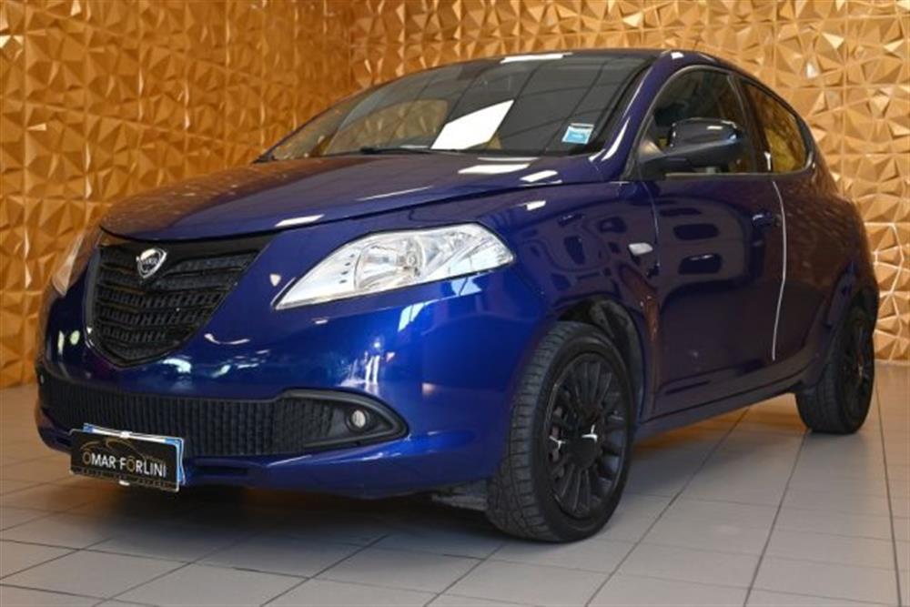 Ypsilon Ypsilon 1.2 69CV GPL ECOCHIC