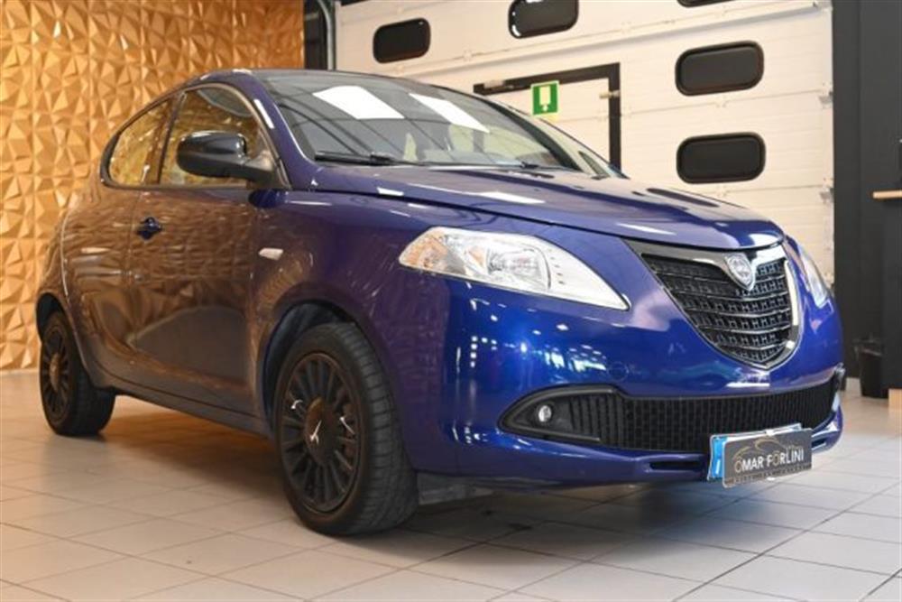 Ypsilon Ypsilon 1.2 69CV GPL ECOCHIC