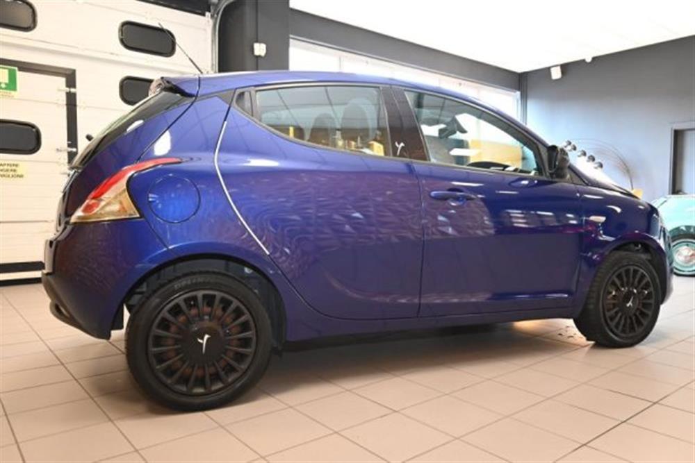 Ypsilon Ypsilon 1.2 69CV GPL ECOCHIC