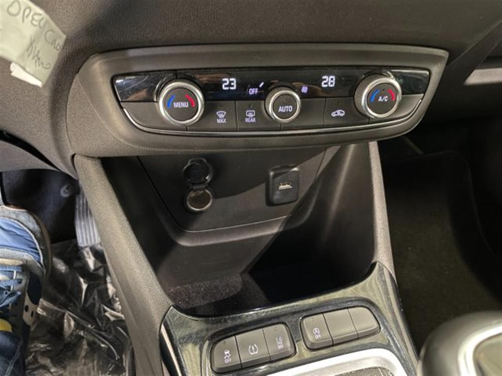Crossland Crossland 1.2 Turbo 5p Manuale