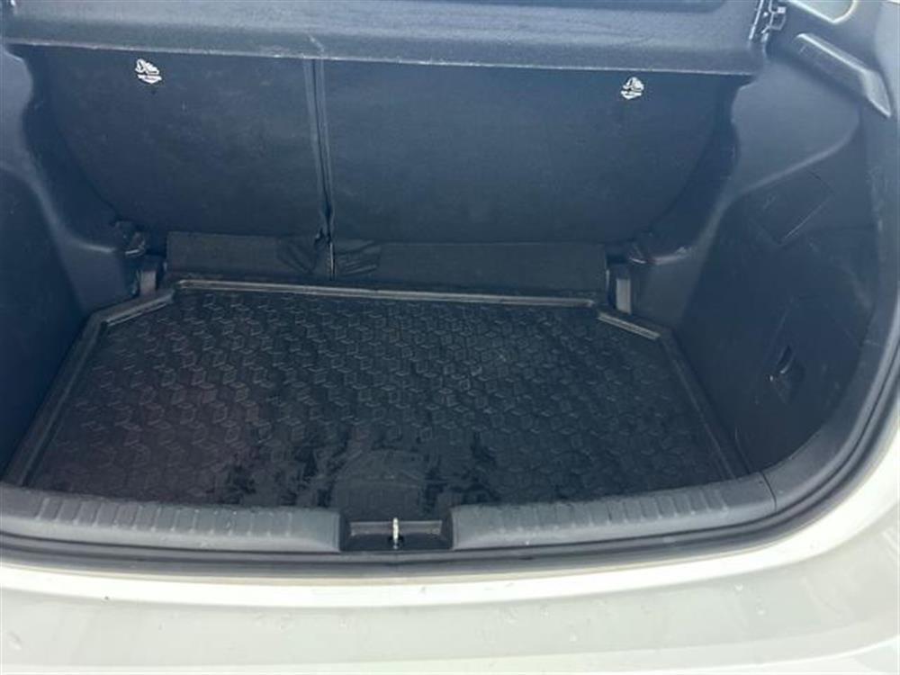 Yaris Yaris 1.5 Hybrid 5 porte A