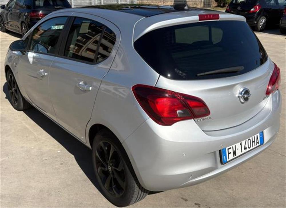 Corsa Corsa 1.4 90CV GPL Tech 5