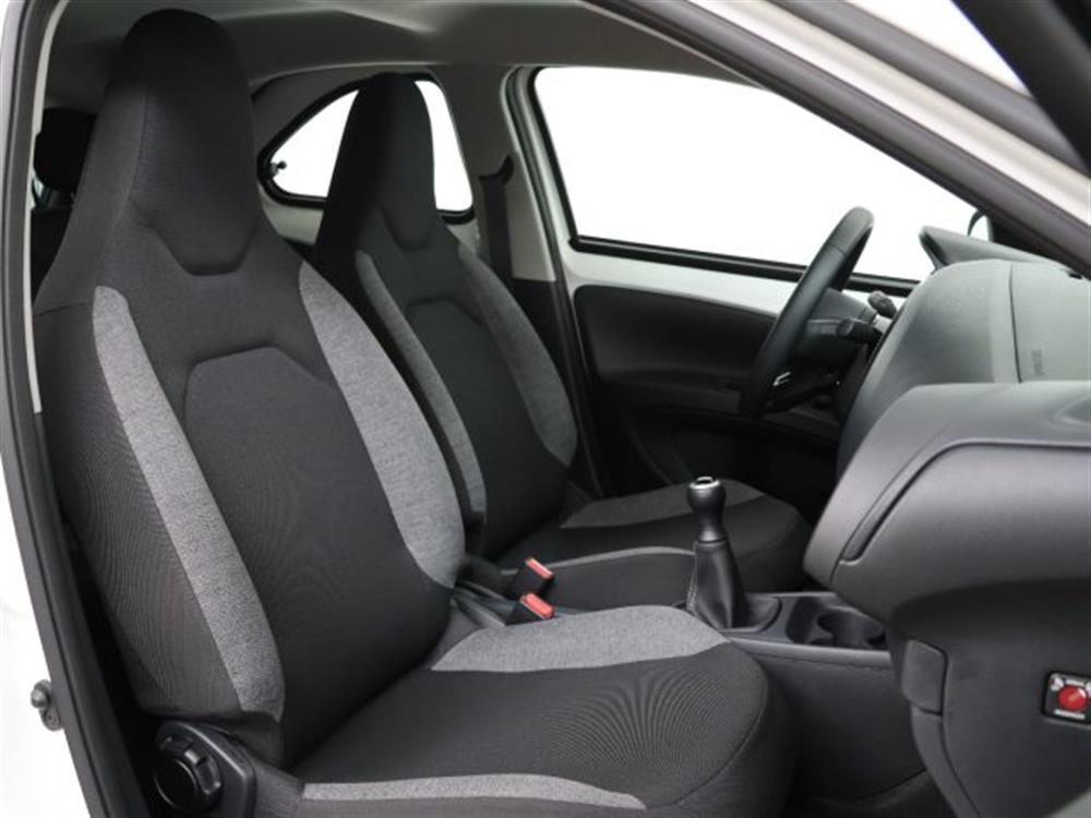 Aygo X Aygo X 1.0 72CV Play *PROMO