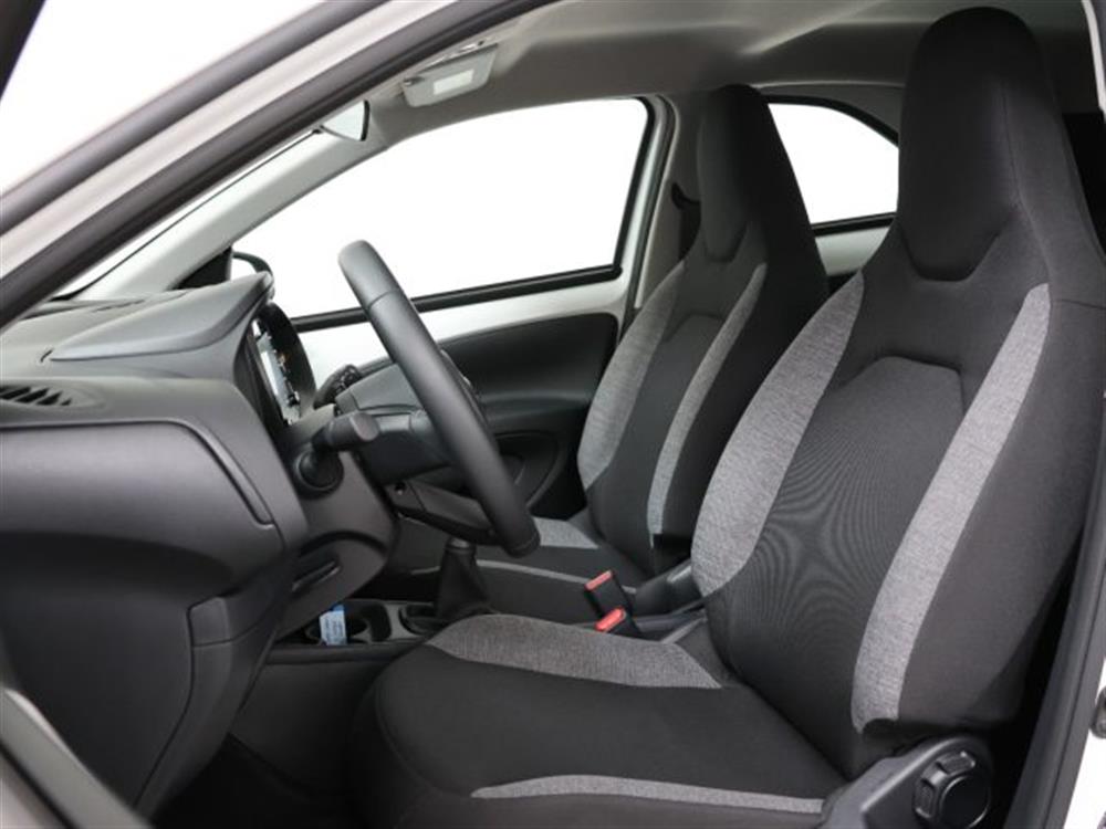 Aygo X Aygo X 1.0 72CV Play *PROMO