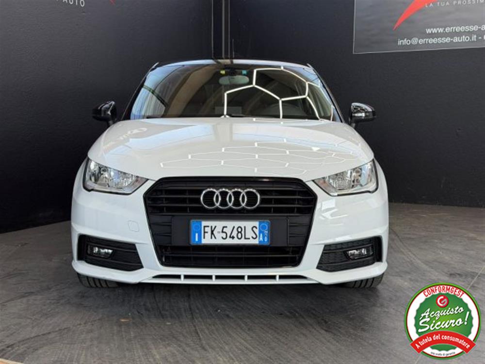 A1 A1 SPB 1.0 TFSI S LINE