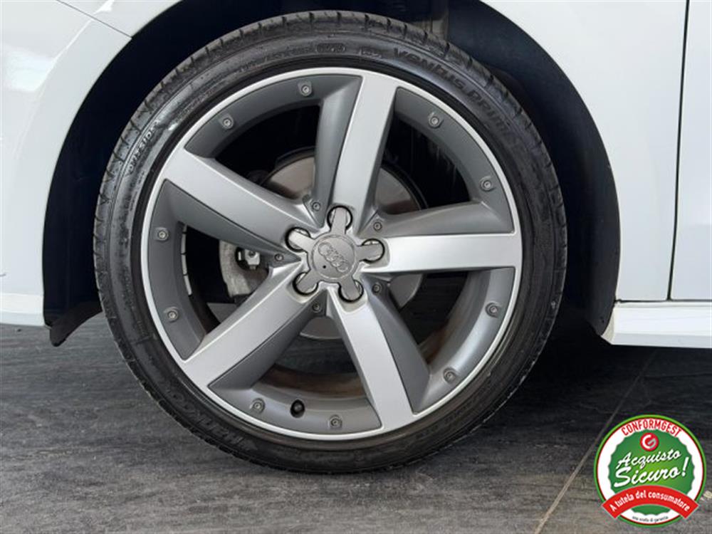 A1 A1 SPB 1.0 TFSI S LINE