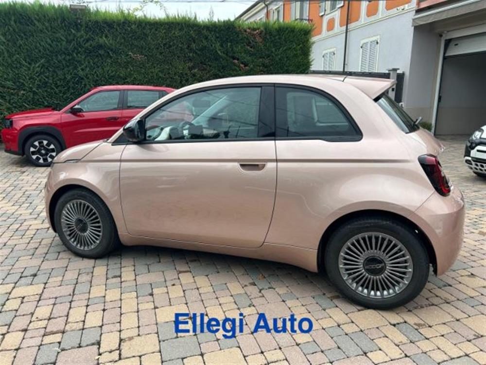 500 500 Berlina Hybrid Icon